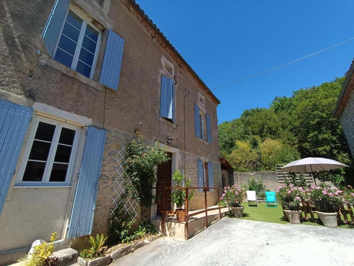 Maison Sur Le Lot Bed and Breakfast Saint-Vincent-Rive-dʼOlt Exterior foto